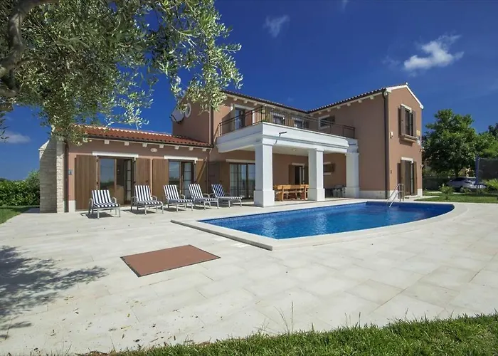 Kanco By Istra Vacation Villa *